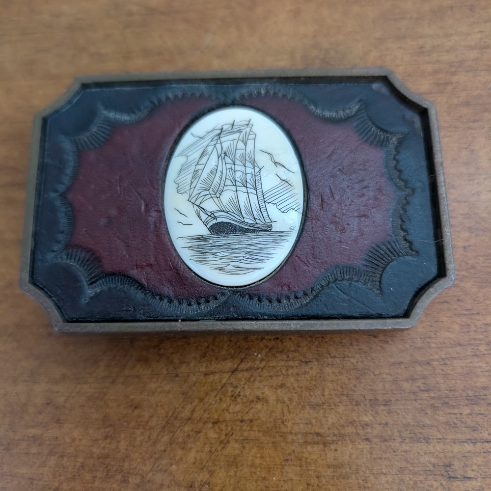 Vintage Nautical men's belt Buckle With Scrimshaw ship